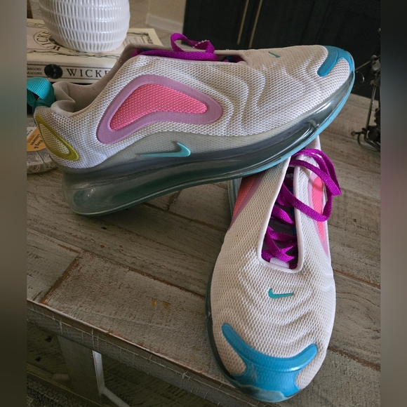 Nike Shoes - Nike Air Max 720 Aqua Powder